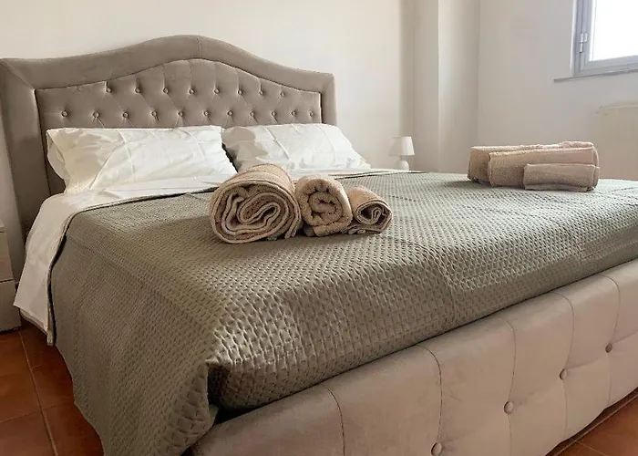GEORGE PENTHOUSE Attico